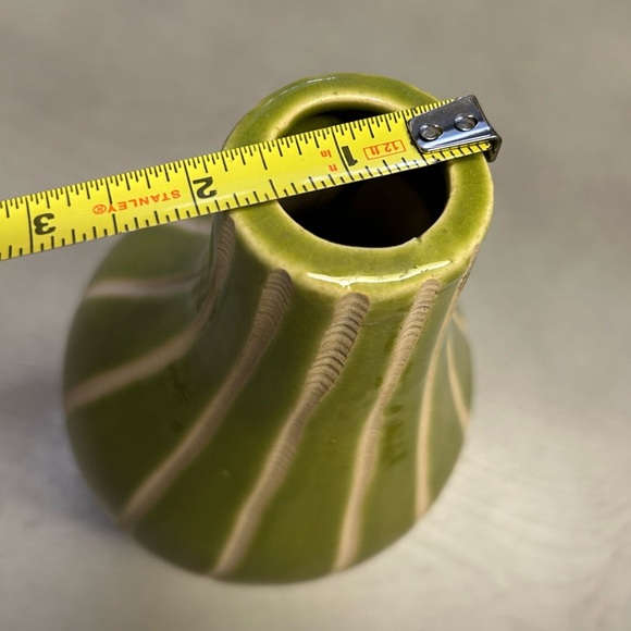 Unique Rare Vase Alvarado Green With White Strips Modern Glazed 10” Tall 6” Wide - Picture 6 of 12